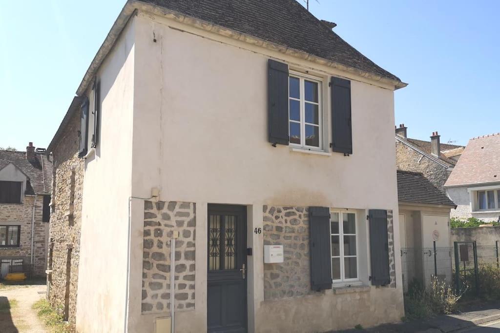 Petite Maison De Village Maincy Esterno foto